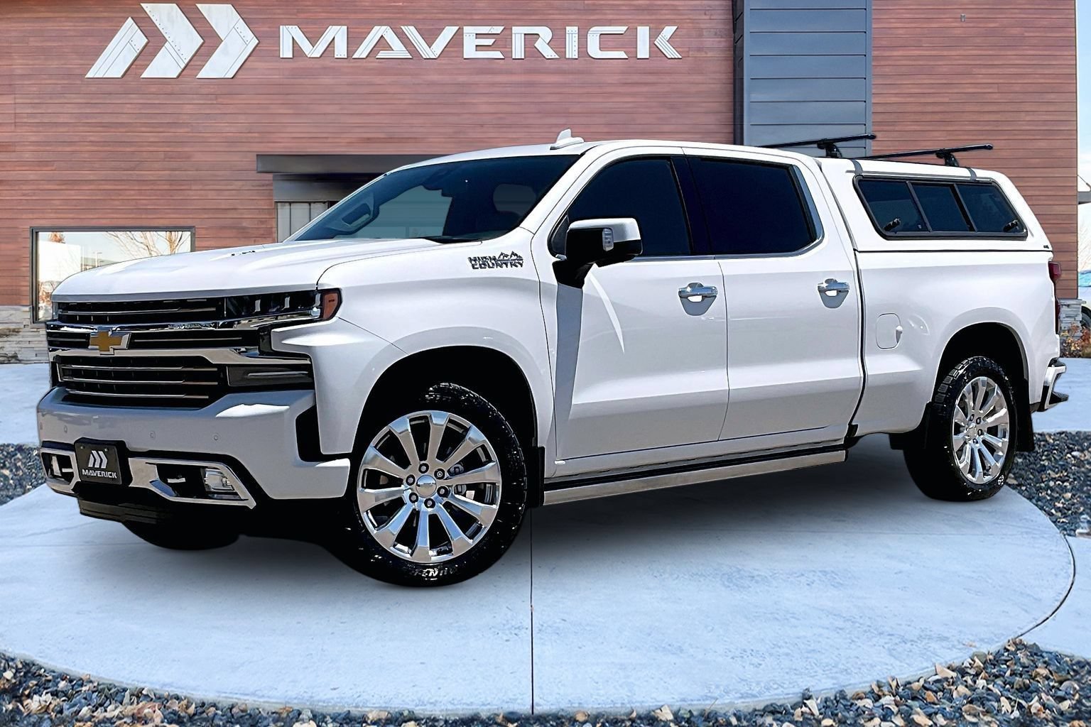 Used 2021 Chevrolet Silverado 1500 High Country AWD/4WD image 3