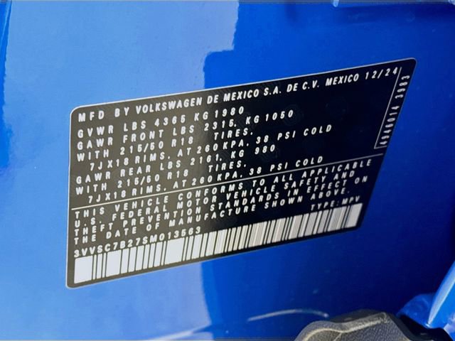 New 2025 Volkswagen Taos SE image 20