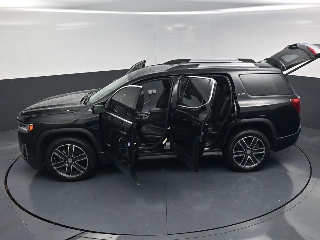 Used 2023 GMC Acadia SLT w/ Technology Package image 28