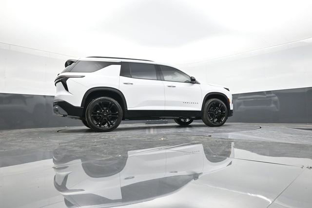 New 2026 Chevrolet Traverse LT w/ LPO, Floor Liner Package image 47