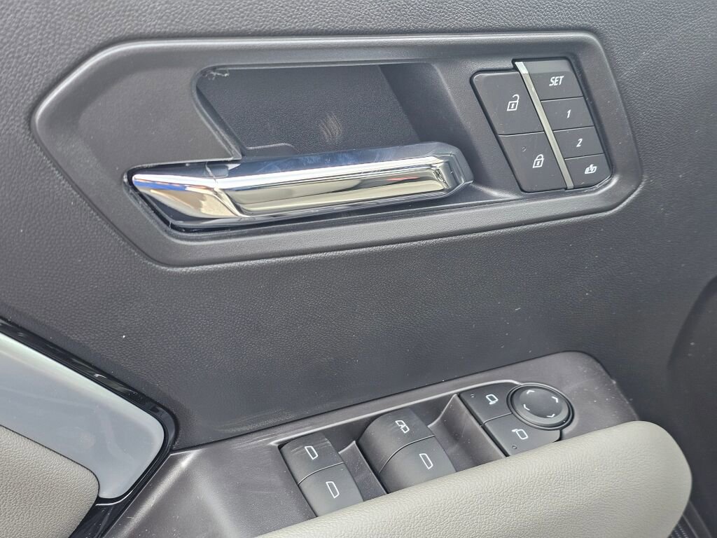 New 2026 Chevrolet Colorado ZR2 w/ Technology Package image 32