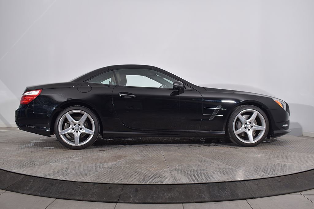 Used 2016 Mercedes-Benz SL 550 image 9