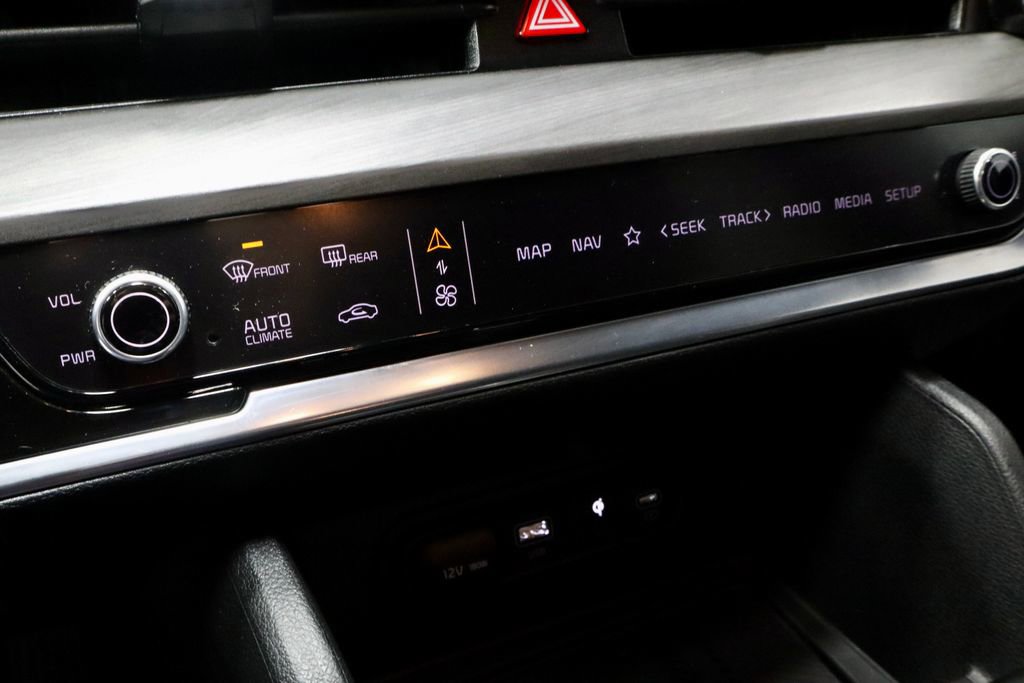 Used 2023 Kia Sportage X-Line AWD/4WD image 32