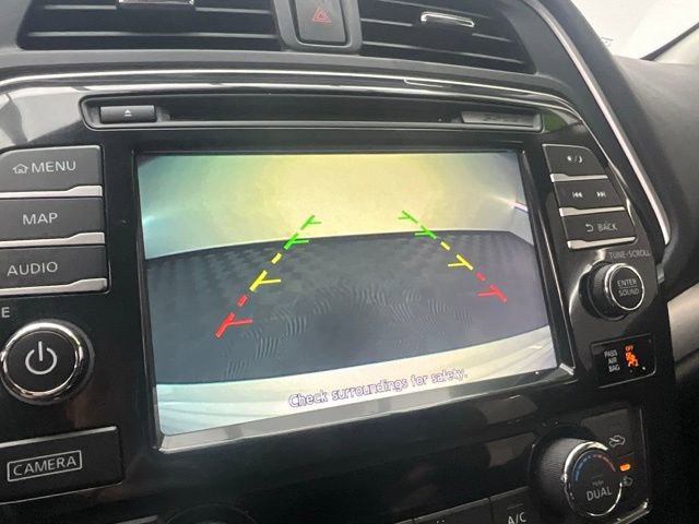 Used 2016 Nissan Maxima SR image 3