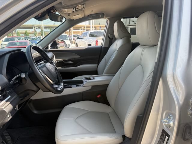 Used 2024 Toyota Grand Highlander FWD image 25