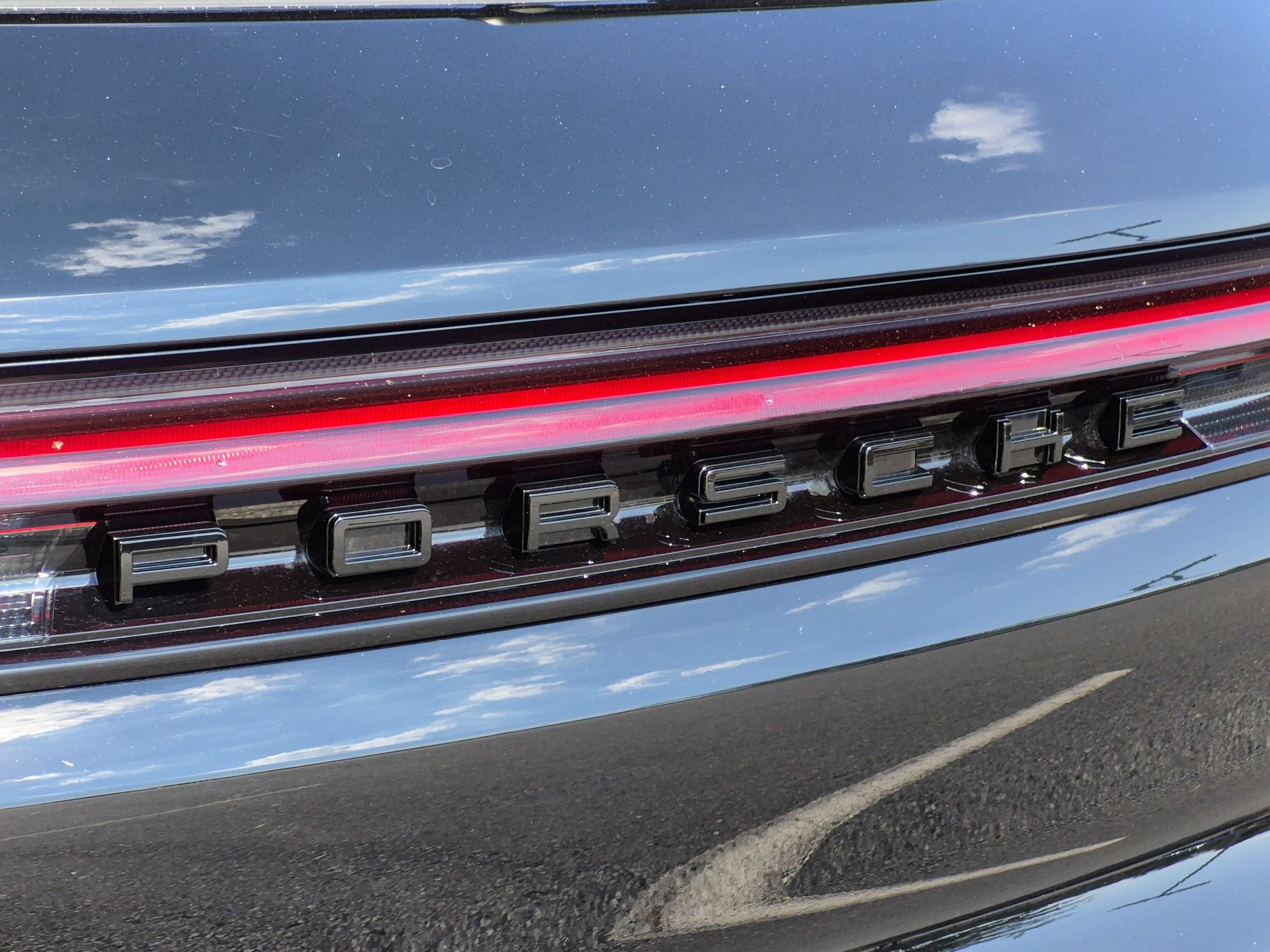 Certified 2024 Porsche Cayenne AWD/4WD image 29
