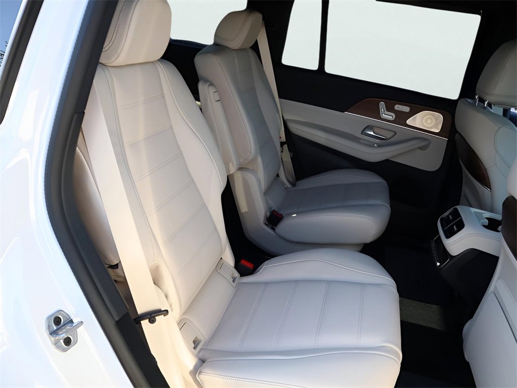 New 2026 Mercedes-Benz GLS 450 4MATIC image 22