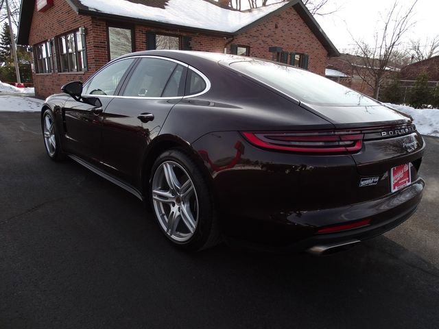 Used 2020 Porsche Panamera image 6