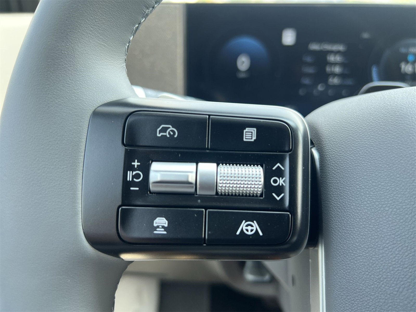 New 2026 Hyundai Ioniq 9 SEL image 27