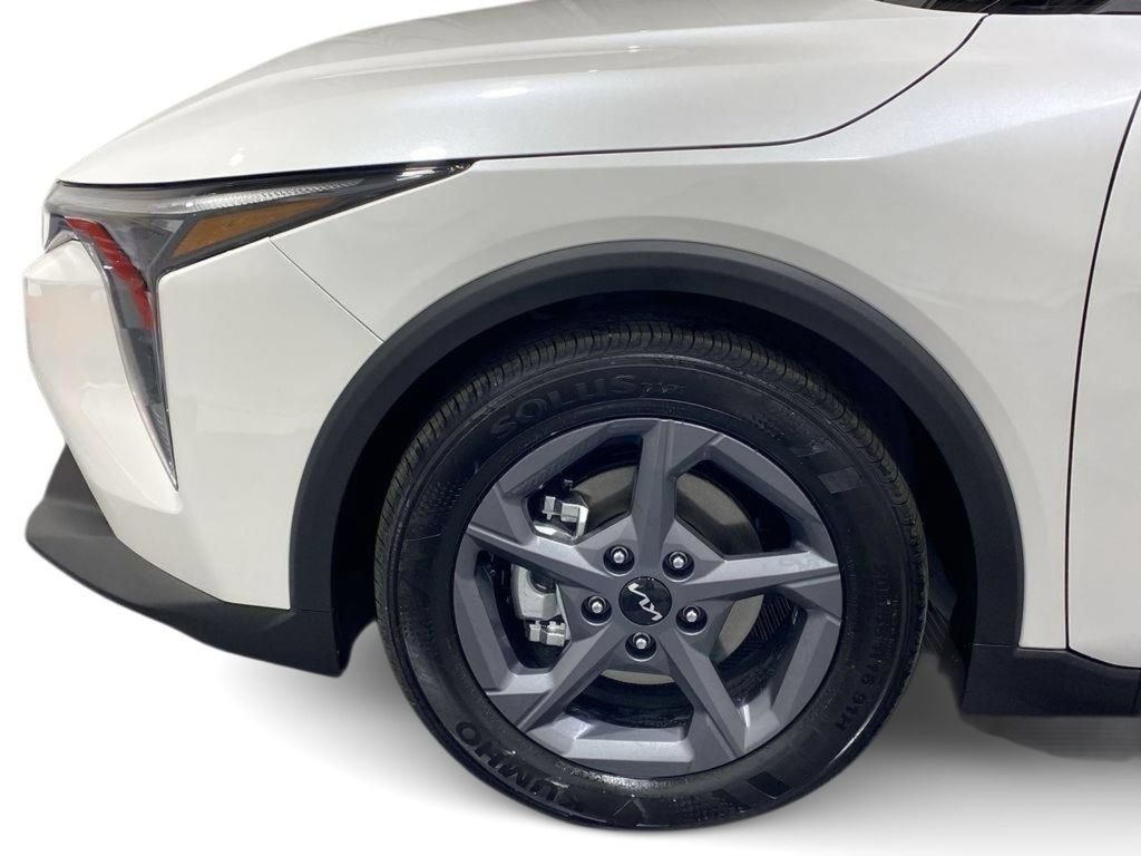New 2026 Kia K4 FWD image 18