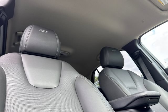 Used 2024 Buick Encore GX Sport Touring FWD image 20
