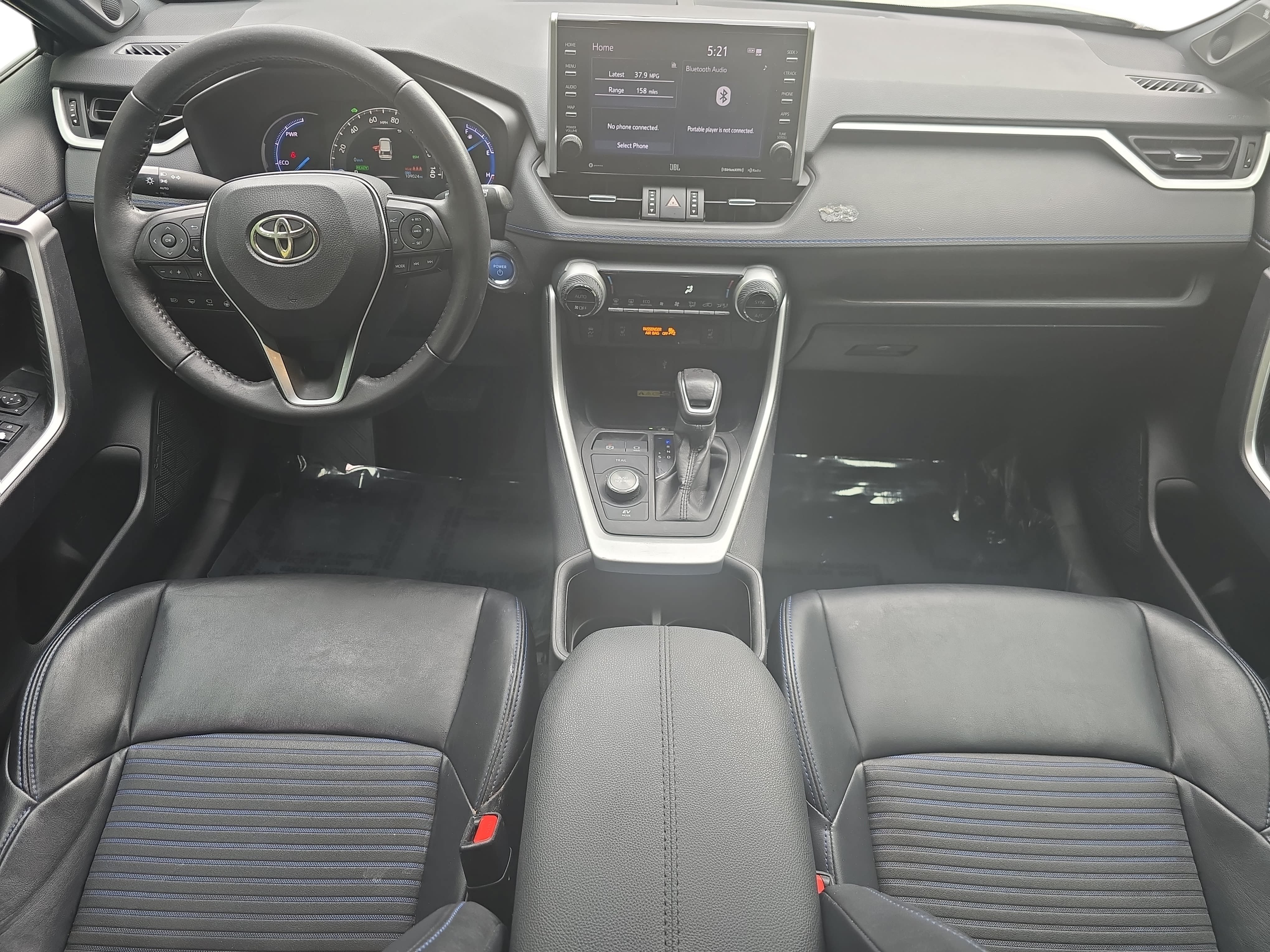 Used 2022 Toyota RAV4 XSE AWD/4WD image 9