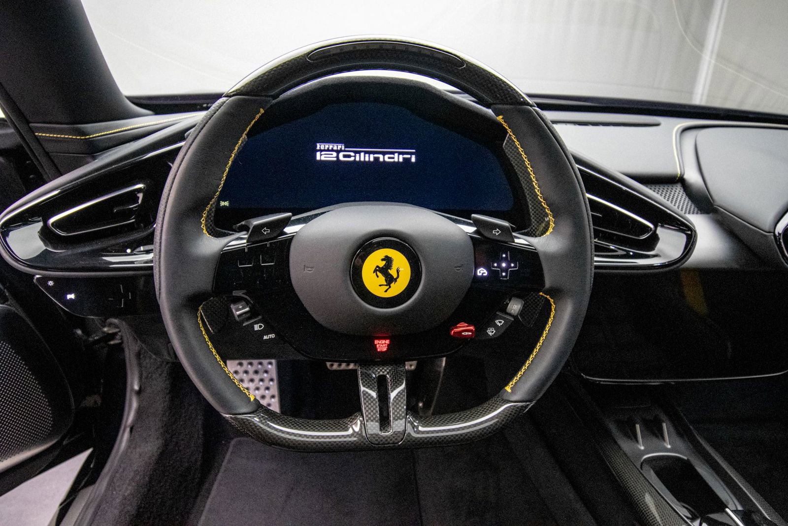 Used 2025 Ferrari 12Cilindri RWD image 14