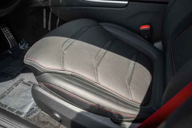 New 2026 Mercedes-Benz C 43 AMG 4MATIC Sedan image 41