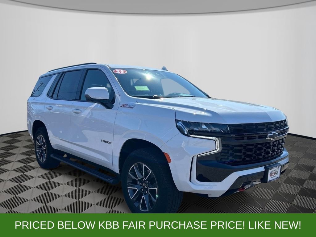 Used 2024 Chevrolet Tahoe Z71 w/ Luxury Package AWD/4WD image 3