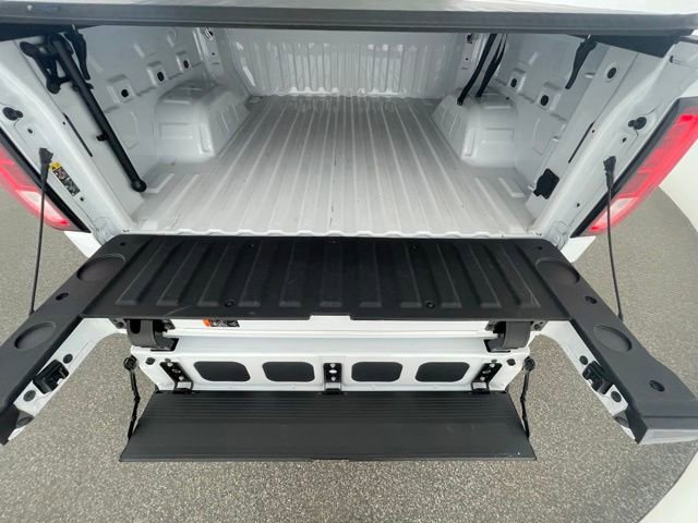 Used 2024 GMC Sierra 1500 Elevation AWD/4WD image 13