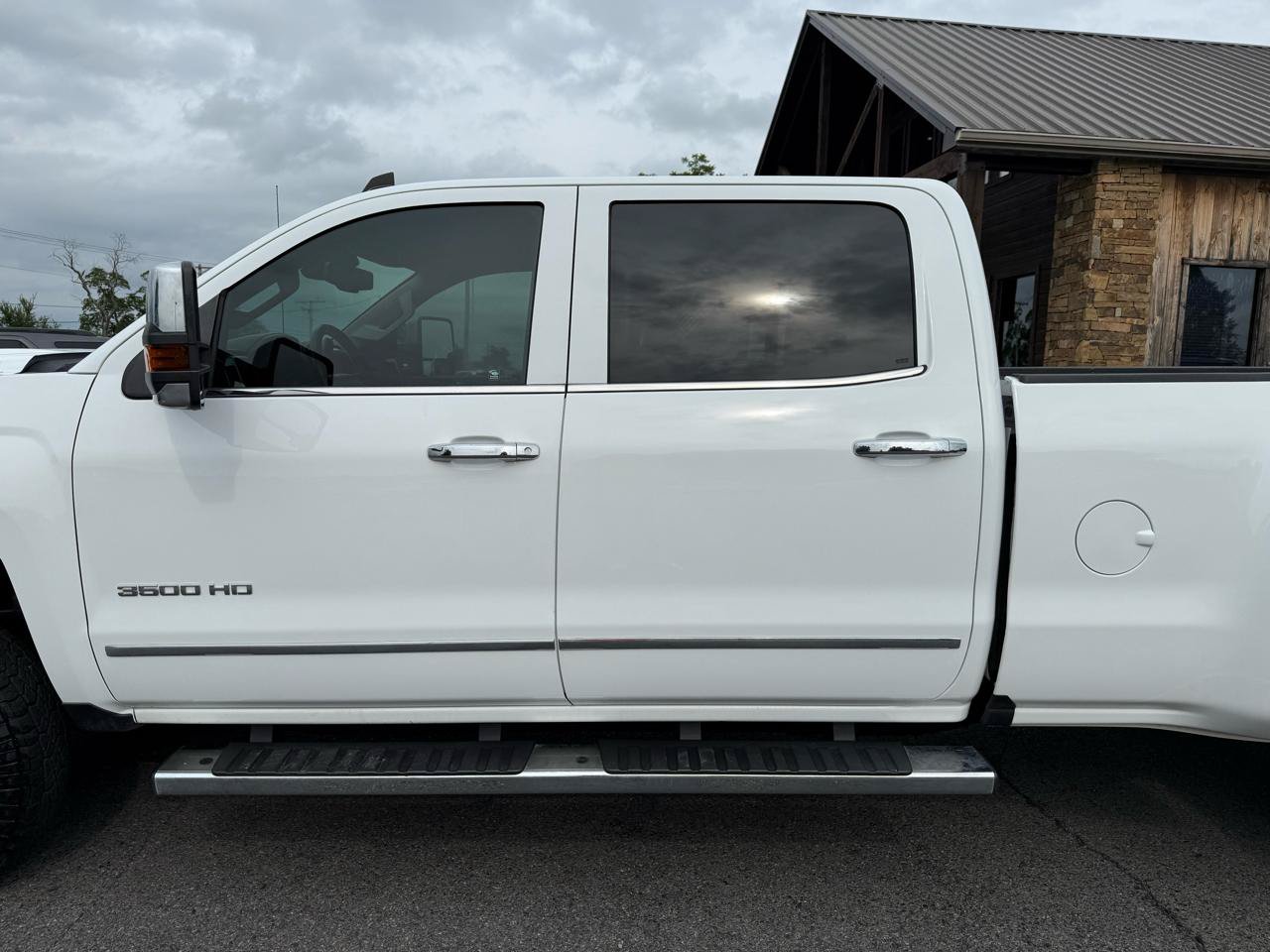 Used 2019 Chevrolet Silverado 3500 LTZ w/ Duramax Plus Package AWD/4WD image 39