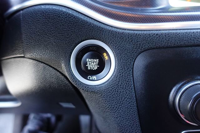 Used 2018 Dodge Charger SXT Plus image 19