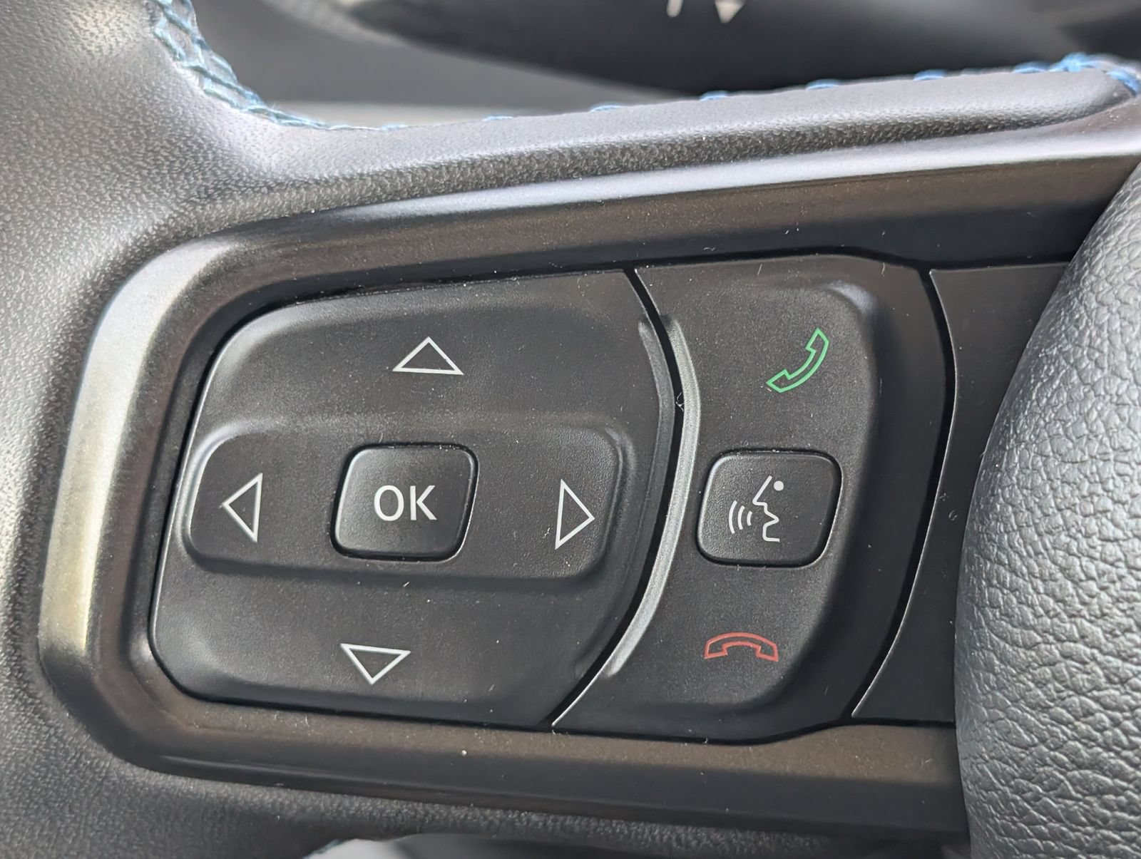 Used 2024 Jeep Wrangler Unlimited Rubicon 4xe AWD/4WD image 24