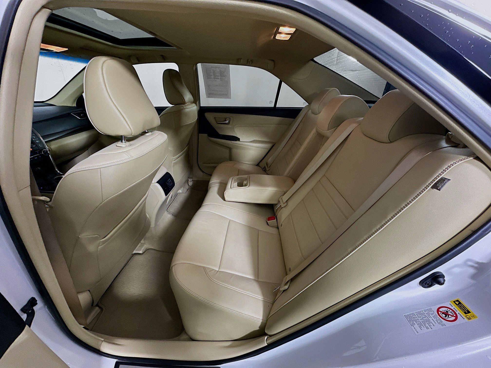 Used 2017 Toyota Camry XLE FWD image 28