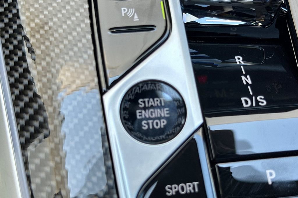 New 2026 BMW X5 M60i w/ Executive Package image 26