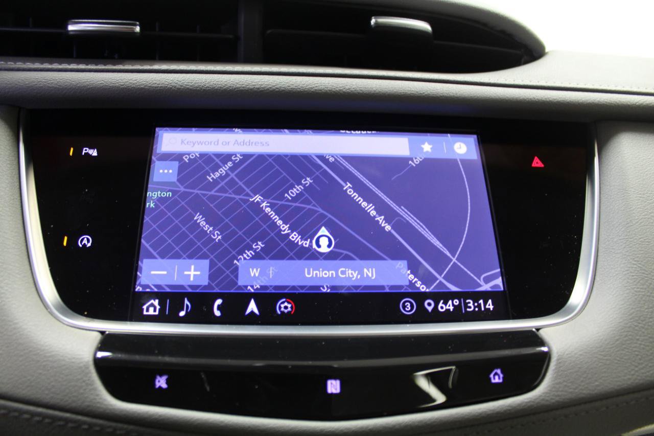 Used 2020 Cadillac XT5 Premium Luxury AWD/4WD image 17