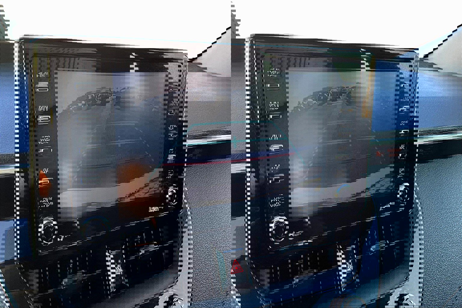 Used 2021 Toyota Corolla LE w/ Carpet Mat Package (TMS) image 21