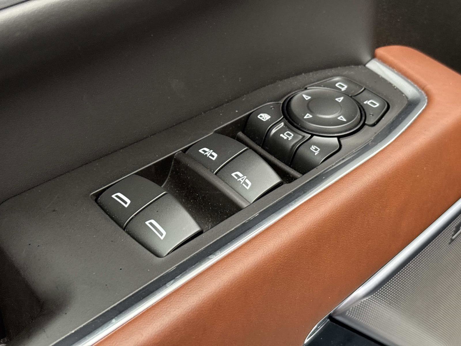 Certified 2025 GMC Sierra 2500 Denali Ultimate image 15