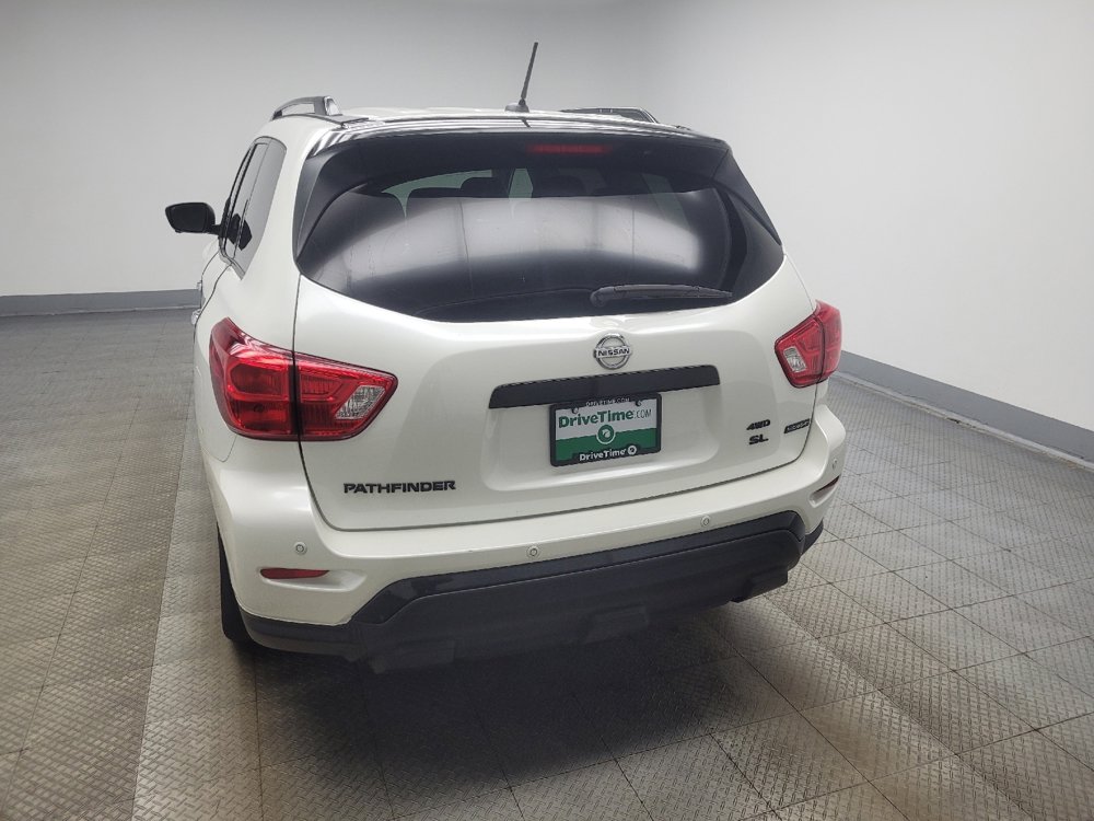 Used 2018 Nissan Pathfinder SL w/ Midnight Edition Package AWD/4WD image 6