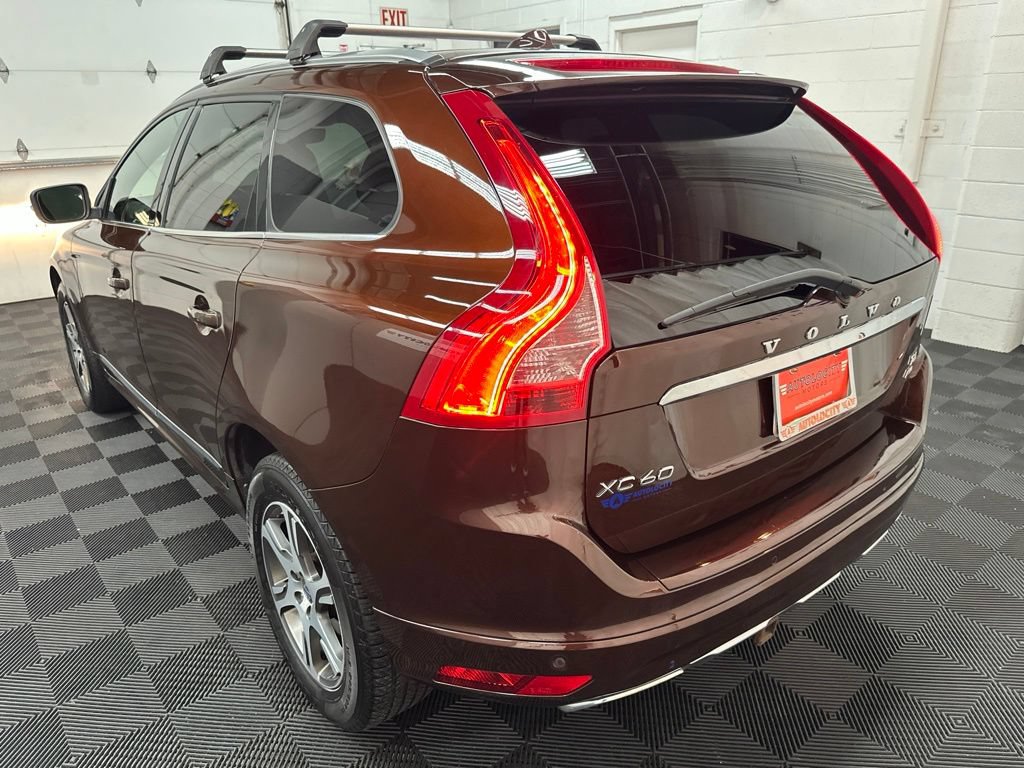 Used 2015 Volvo XC60 T6 AWD/4WD image 8
