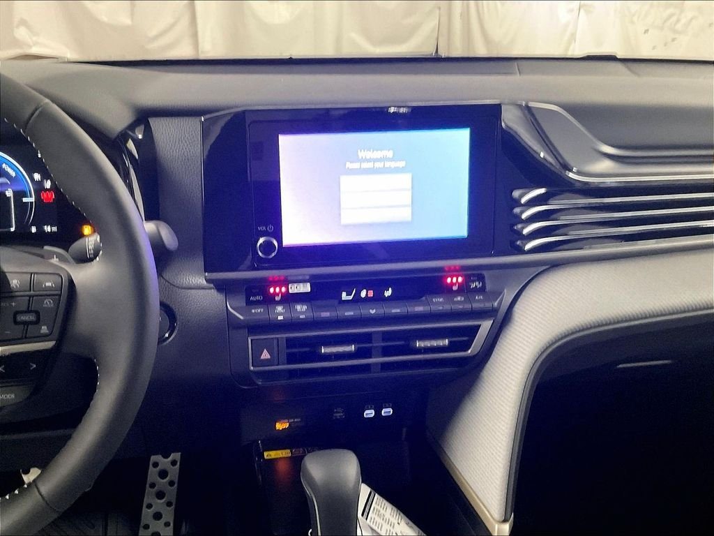 New 2026 Toyota Camry SE FWD image 12