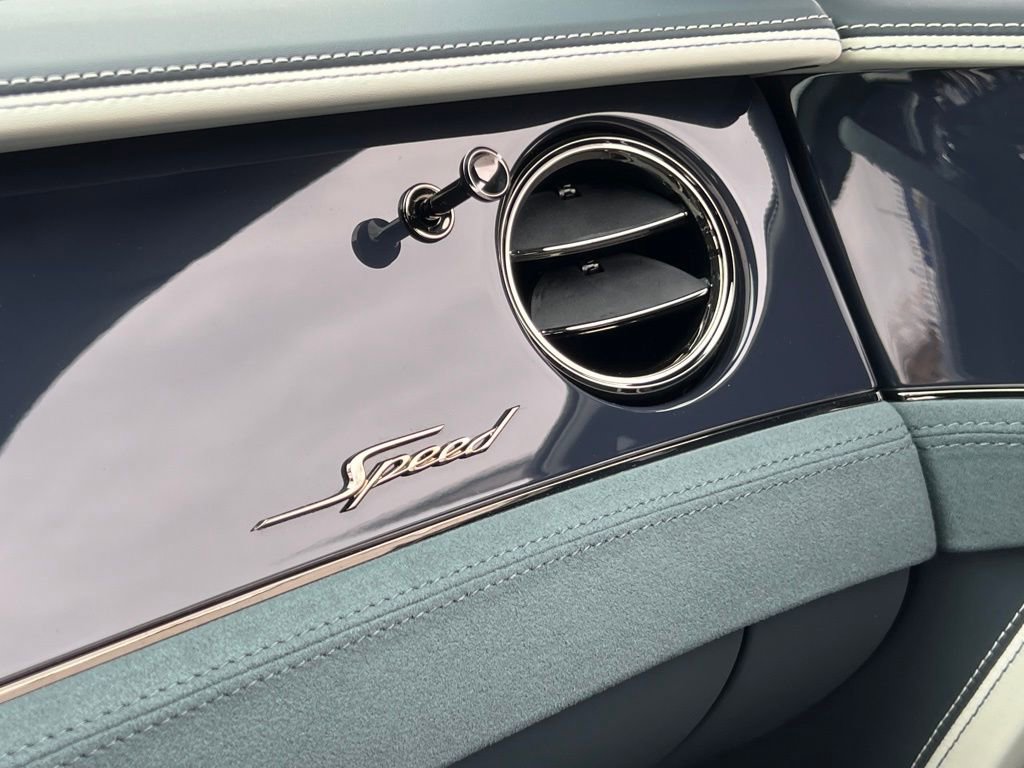 Used 2025 Bentley Continental GT Speed image 33