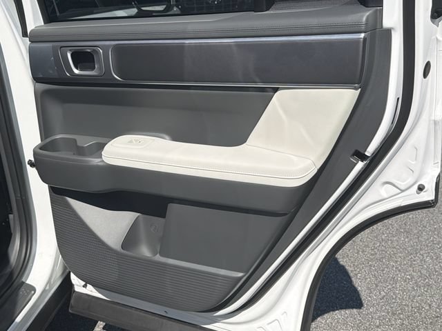 New 2027 Hyundai Santa Fe SEL FWD image 18