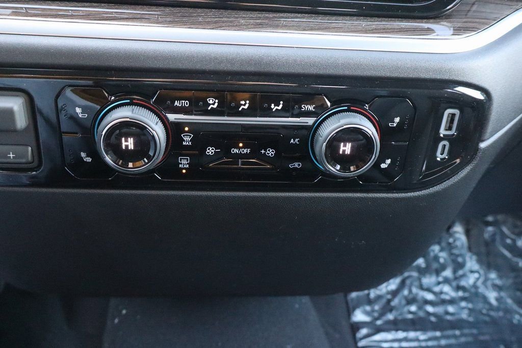 New 2026 Chevrolet Silverado 3500 LT image 11