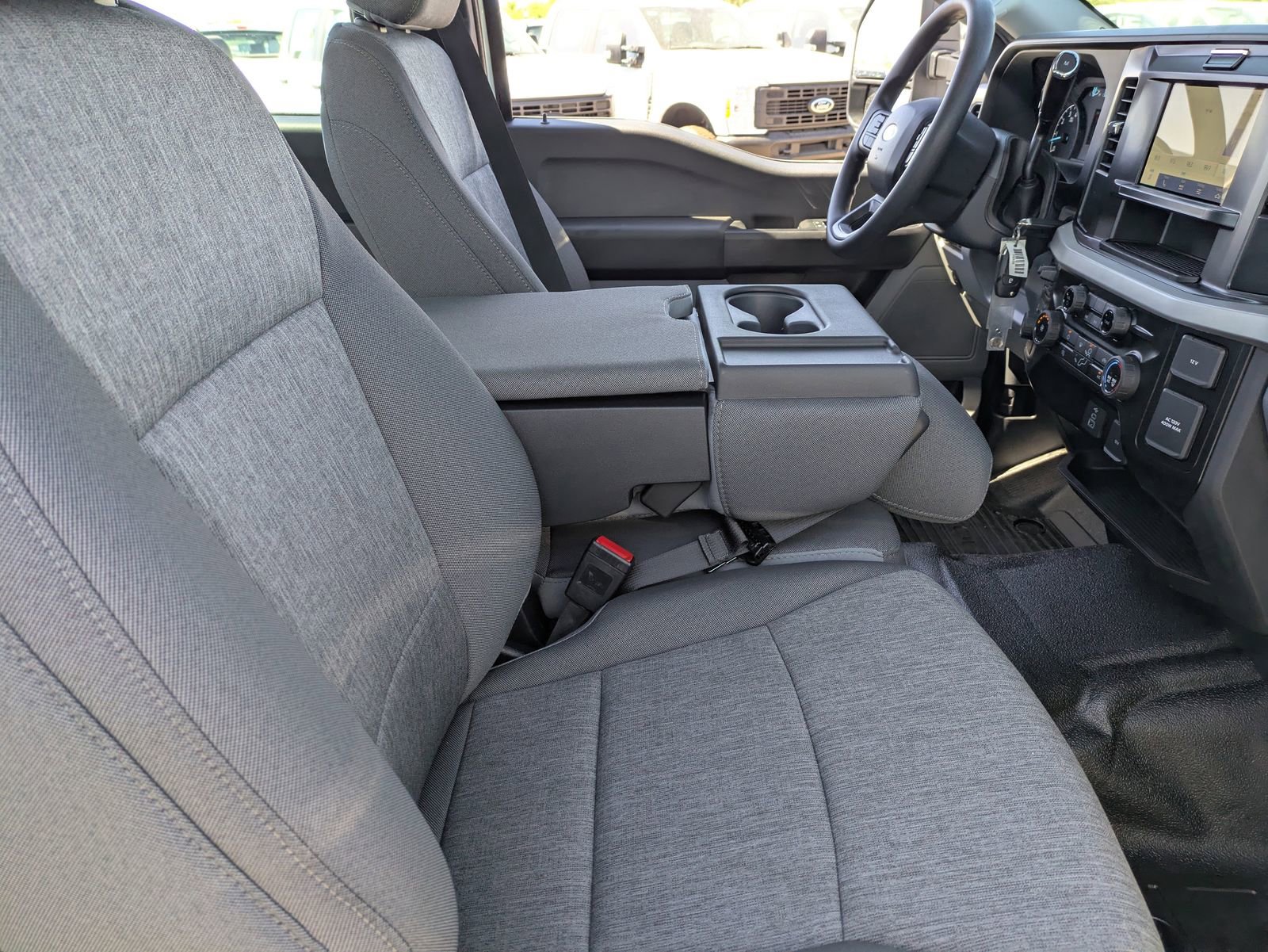 New 2026 Ford F250 XL AWD/4WD image 43