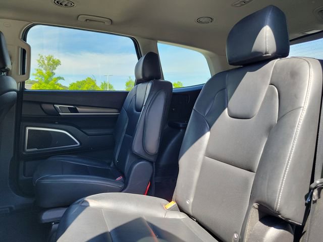 Used 2020 Kia Telluride S FWD image 10