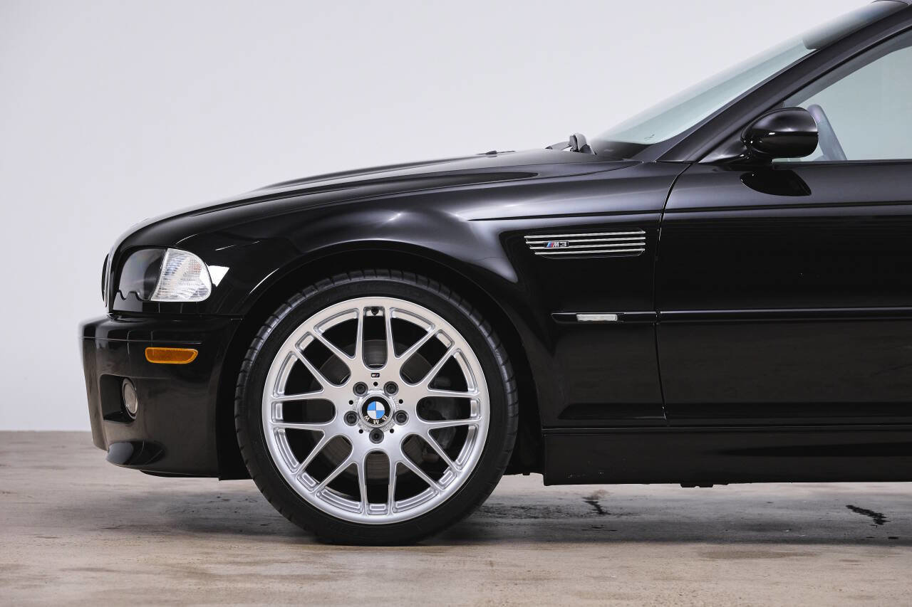 Used 2002 BMW M3 Coupe image 9