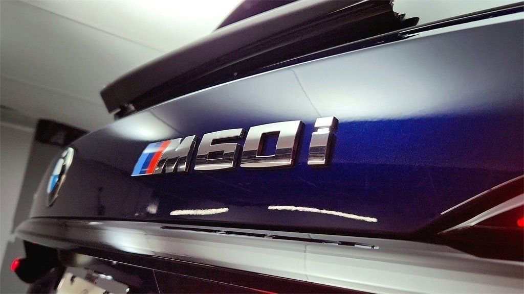 New 2026 BMW X7 M60i image 39