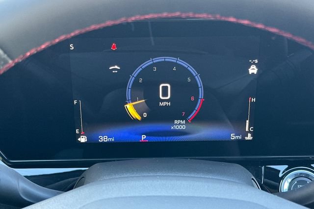 New 2026 Chevrolet Trax RS w/ Driver Confidence Package FWD image 34