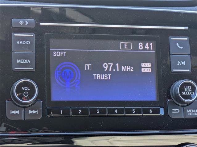 Used 2020 Honda CR-V LX image 13