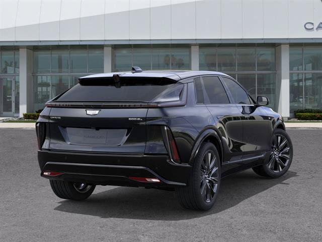 New 2026 Cadillac Lyriq Signature Sport AWD/4WD image 5