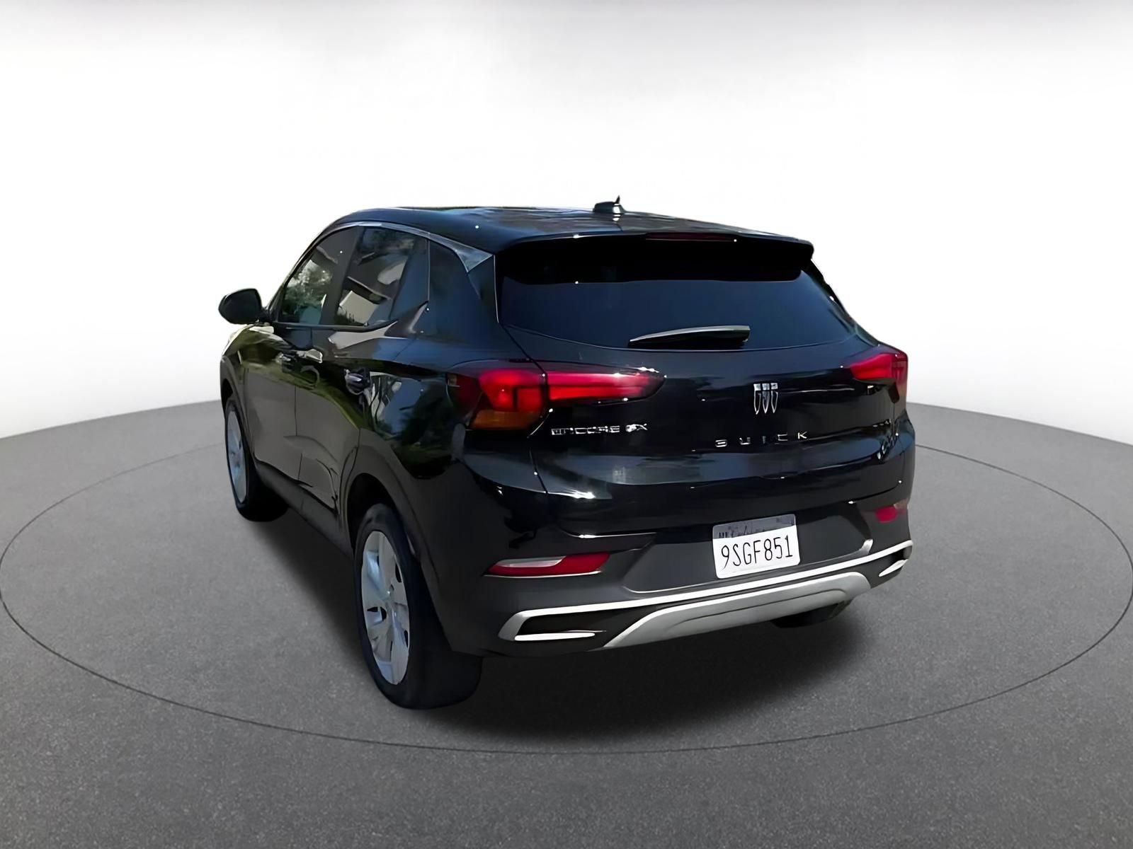 Used 2025 Buick Encore GX Preferred FWD image 11