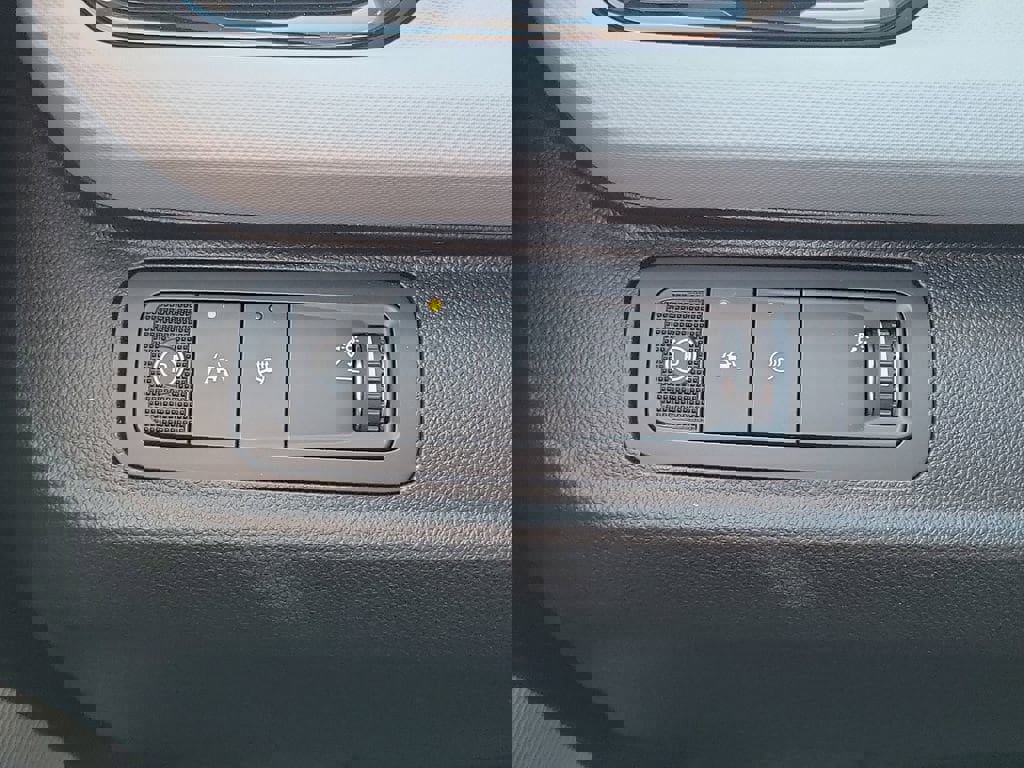 New 2027 Chevrolet Bolt LT image 12