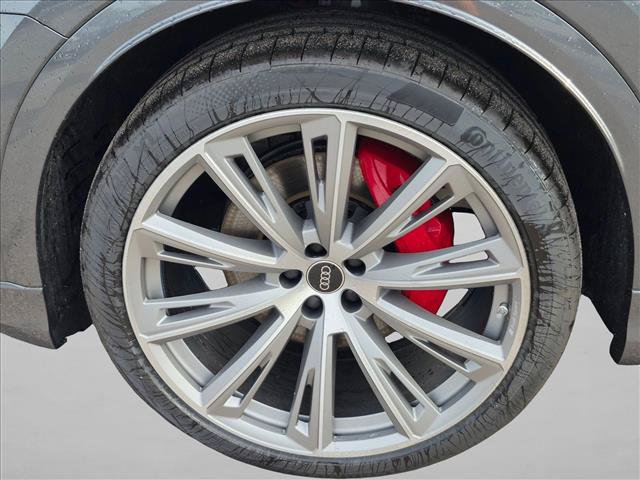 New 2027 Audi Q8 Prestige AWD/4WD image 9