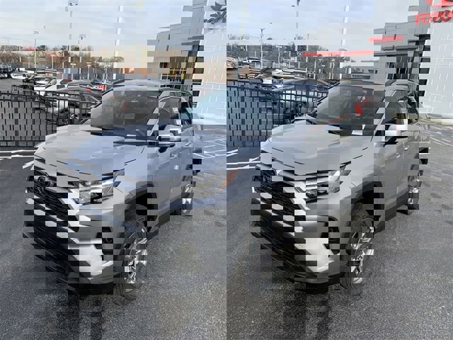 New 2025 Toyota RAV4 XLE image 1