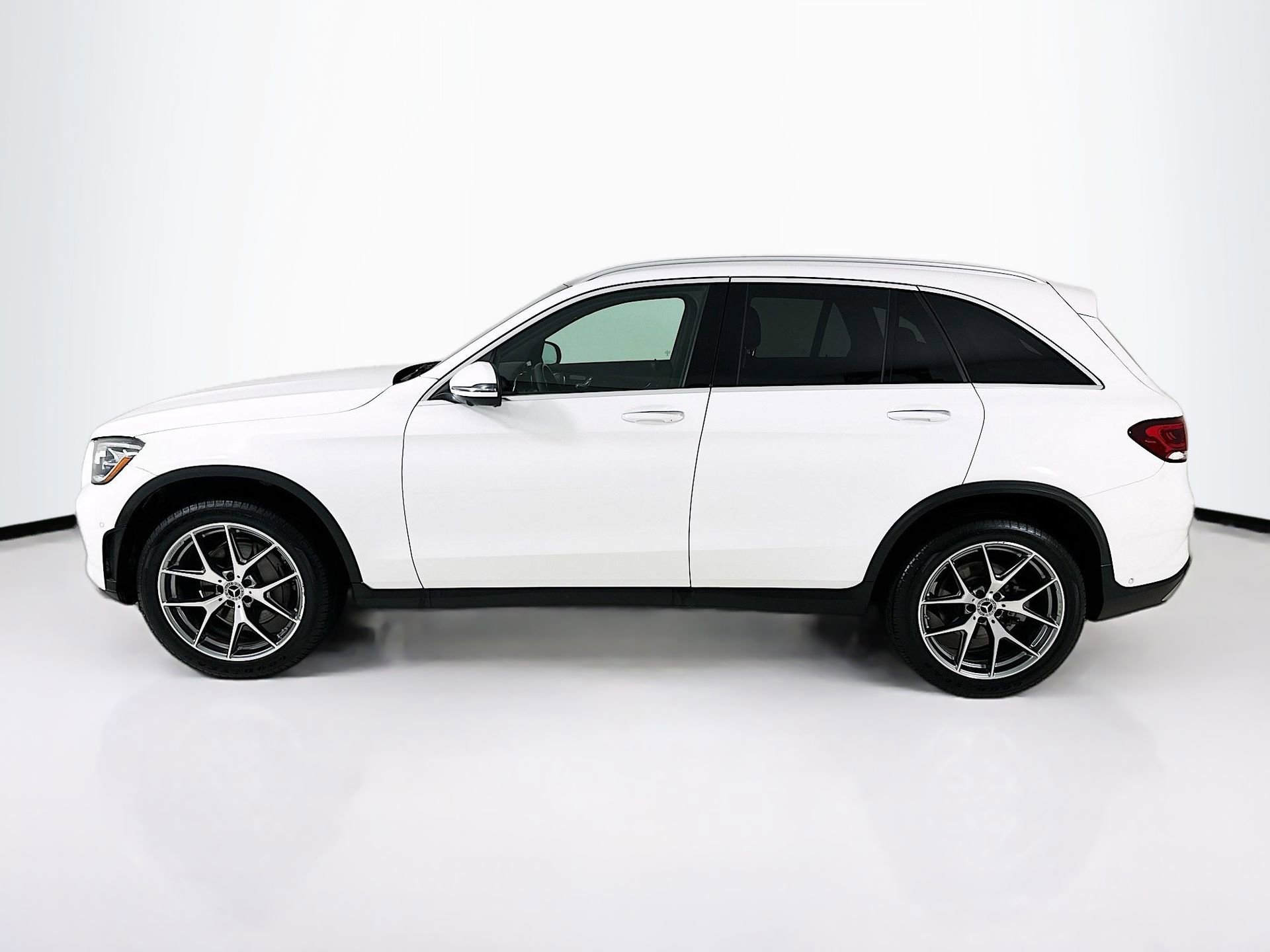 Certified 2021 Mercedes-Benz GLC 300 4MATIC image 5