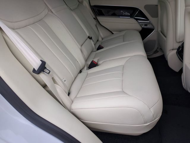 New 2026 Land Rover Range Rover SE AWD/4WD image 17