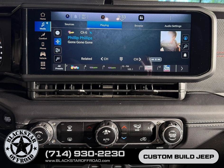 Used 2025 Jeep Wrangler Unlimited Rubicon AWD/4WD image 20