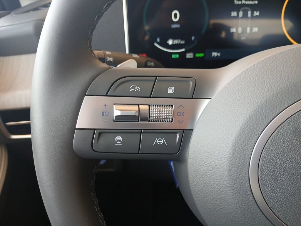 New 2026 Hyundai Sonata Limited FWD image 17