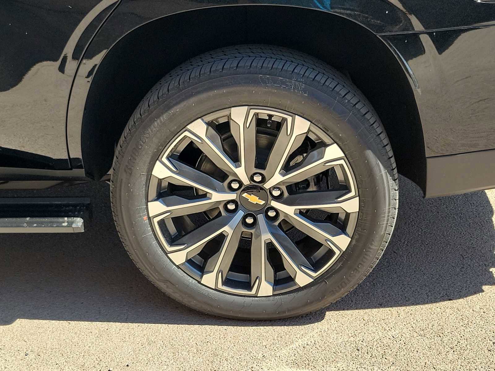 New 2026 Chevrolet Tahoe High Country AWD/4WD image 12